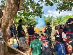 Babinsa Koramil Sungai Loban Hadiri Upacara Ngaben