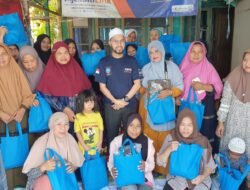 Habib Ahmad Bahaysim Bersama Tim AMPD KALSEL Sambut Hangat Warga dengan Pembagian Bingkisan