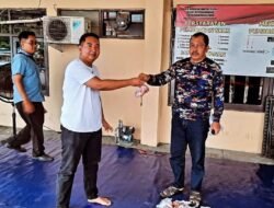 Polsek Banjarmasin Timur Bagi-Bagi Kebahagiaan di Hari Raya Idul Adha