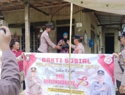 Hut Bhayangkara ke-78, Polsek Kelumpang Hulu Melakukan Kegiatan Bakti Sosial di Desa Karang Payau