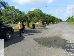 PUPR Tanbu Tanggap Cepat Terhadap Keluhan Jalan Berlobang di Jalan Dharma Praja