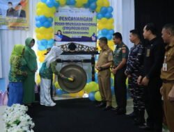 Ketua TP PKK Kotabaru Buka Jambore Posyandu dan Pencanangan PIN Polio 2024