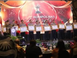 Kapolda Kalsel Irjen Pol Winarto Terima Penghargaan Bergengsi dari Kompolnas Award 2024