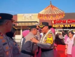 Upacara Sertijab di Polres Cimahi: AKBP Dr. Tri Suhartanto Resmi Terima Tongkat Estafet