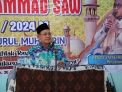 Hadiri Peringatan Maulid Nabi, Bupati Kotabaru Berikan Dana Hibah Untuk Masjid Dusun III Desa Sungai Pasir