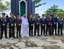 Upacara Hari Pahlawan di Tanah Bumbu: Wakil Ketua DPRD Bacakan UUD 1945