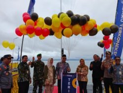 Terus Tingkatkan Pelayanan Transportasi Laut, Bupati Kotabaru Resmikan Dermaga Terpadu Pulau Laut Sigam