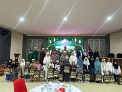 Buka Bersama Anak Yatim, Kapolres Kotabaru Berikan Bingkisan dan Peralatan Sekolah di Malam Nuzulul Qur’an