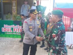 Kapolres Kotabaru Kunjungi Pos Pengamanan Lebaran, Berikan Bingkisan dan Himbauan