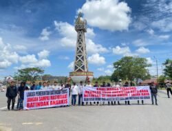 Warga Tabalong Protes Kerusakan Jalan, Tuntut Larangan Truk Batubara