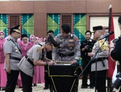 Tingkatkan Penjagaan Kamtibmas dan Pelayanan Terbaik, Polda Kalsel Lantik Pejabat Baru