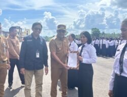 Pemkab. Kotabaru Serahkan 1102 SK CPNS dan PPPK Tahun 2025