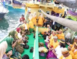 Puncak Pesona Budaya Mappanre Ri Tasi’e, Prosesi Adat Berlangsung Meriah