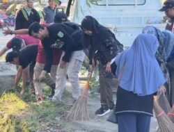 Aksi Bersih di Jalan Kodeco: Pemkab Tanah Bumbu Wujudkan Lingkungan Sehat dan Nyaman