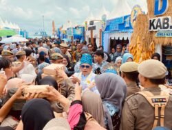 Jamuan Massal Meriahkan Harjad ke-75 Kabupaten Kotabaru