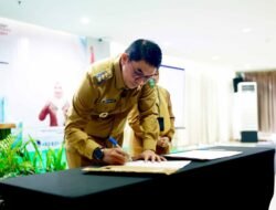 Bupati Tanah Bumbu Teken Piagam Audit Intern dan Buka Pelatihan Manajemen Risiko Sektor Publik
