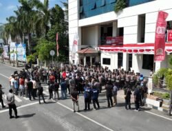 Polres Kotabaru Amankan Unras dan RDP ARUN di DPRD Berjalan Tertib dan Lancar
