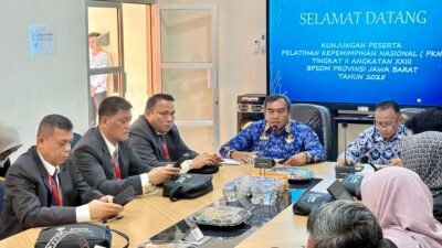 Rombongan Lokus Vasitasi PKN Angkatan XXIII Kunjungi DK2UKM Majalengka