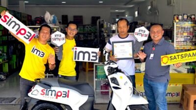 IM3 Beri Hadiah Motor untuk Outlet Terbaik di Kalimantan, Ini Pemenangnya!