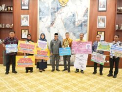 Pemkab Kotabaru Serahkan Bantuan Guna Meningkatkan Program PK2D, Wujud Nyata Meningkatkan Program Kualitas Keluarga Daerah