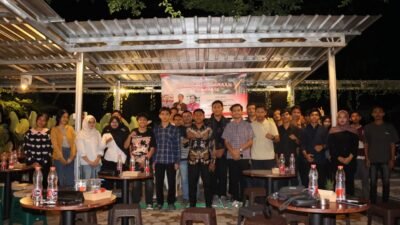 Deklarasi dukungan pemberian gelar pahlawan bagi Soeharto digelar oleh AMAN Kalimantan Tengah di Palangka Raya, Jumat (8/11/2025).