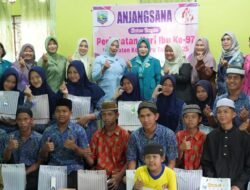 Peringati Hari Ibu ke-97, Ketua TP PKK Kotabaru Anjangsana ke Bank Sampah dan Panti Asuhan