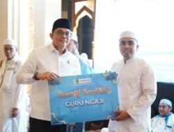 Doa Bersama Sambut Tahun Baru 2026, Bupati Andi Rudi Latif Launching Beasiswa BerAksi dan Salurkan Insentif Guru Ponpes, Guru Ngaji serta Majelis Taklim