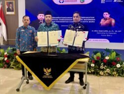 Tingkatkan Kualitas Pelayanan Publik, Pemkab Kotabaru Tanda Tangani Kesepakatan Kerja Bersama Ombudsman RI