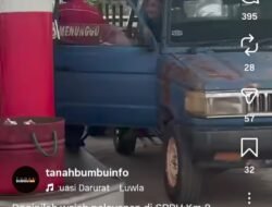 “VIRAL! SPBU Km 8 Batulicin: Jerigen Dapat Layanan VIP, Warga Antri Panjang Kayak Antrean Konser!”