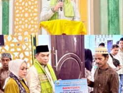 Safari Ramadhan Pemkab Kotabaru: Sapa Warga Sebuku, Serahkan Bantuan Senilai Ratusan Juta
