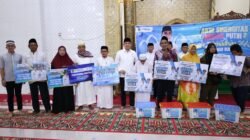 Bupati Tanah Bumbu Andi Rudi Latif Salurkan Bantuan Sosial dan Serukan Gerakan Indonesia ASRI