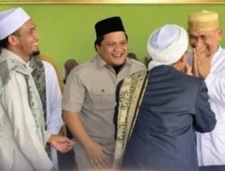 Soroti Peran Pesantren, DPRD Tanah Bumbu Hadiri Khotmil Qur’an di Pusat Kota Batulicin