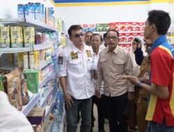 Komisi II dan III DPRD Kotabaru Sidak Kelangkaan Susu UHT Putih di sejumlah Minimarket