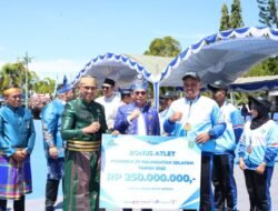 Hari Jadi ke-23 Tanah Bumbu: SDM Tangguh, Ekonomi Tumbuh, BerAKSI Membangun Tanah Bumbu yang Maju dan Berdaya Saing