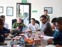 FGD Progres Jembatan Penghubung Kotabaru – Tanah Bumbu, Bupati Andi Rudi Latif : Dorong Pertumbuhan Ekonomi Daerah