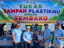 Ribuan Warga Tumpah Ruah di Siring Laut! Fun Walk HUT ke-76 Kotabaru Dibanjiri Hadiah dan Sembako Tukar Sampah Plastik
