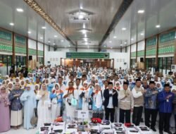 Keberangkatan Jemaah Haji Tanah Bumbu Kloter BDJ 13 Resmi Dilepas, 356 Jemaah Menuju Tanah Suci