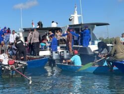 Sentuhan Humanis Hari Bhayangkara, Polres Tanah Bumbu Berbagi Kebahagiaan dengan Nelayan Batulicin