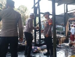 Tiga Rumah Terbakar Di Sungai Buluh, Kerugian Capai Ratusan Juta Rupiah