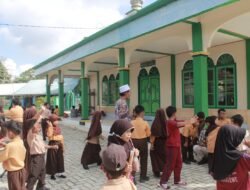 Paving Block Halaman Masjid An Nur Mantawakan Mulia Bikin Aktivitas Jamaah Lebih Nyaman