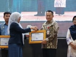 Pemkab Tanah Bumbu Raih Apresiasi ULM atas Komitmen Dukung KKN Tematik Lingkungan Hidup