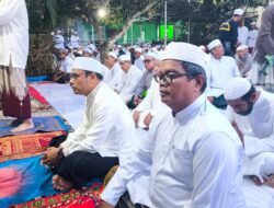 Ribuan Jemaah Tumpah di Haul ke-23 Guru Cantung, Wakil Bupati Kotabaru: Teladani Ilmu dan Perjuangannya