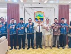 Bupati Kotabaru Dorong Telkomsel Perkuat Sinyal dan Bangun BTS di Wilayah Blankspot